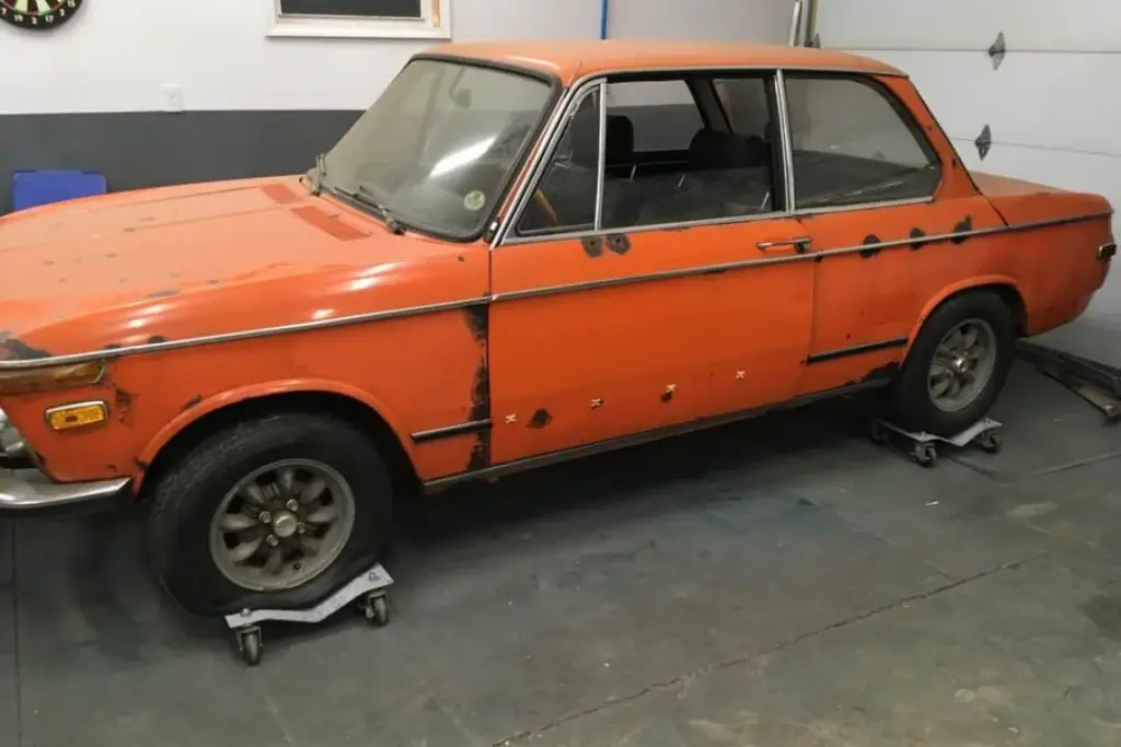 1972 BMW 2002 Tii inka