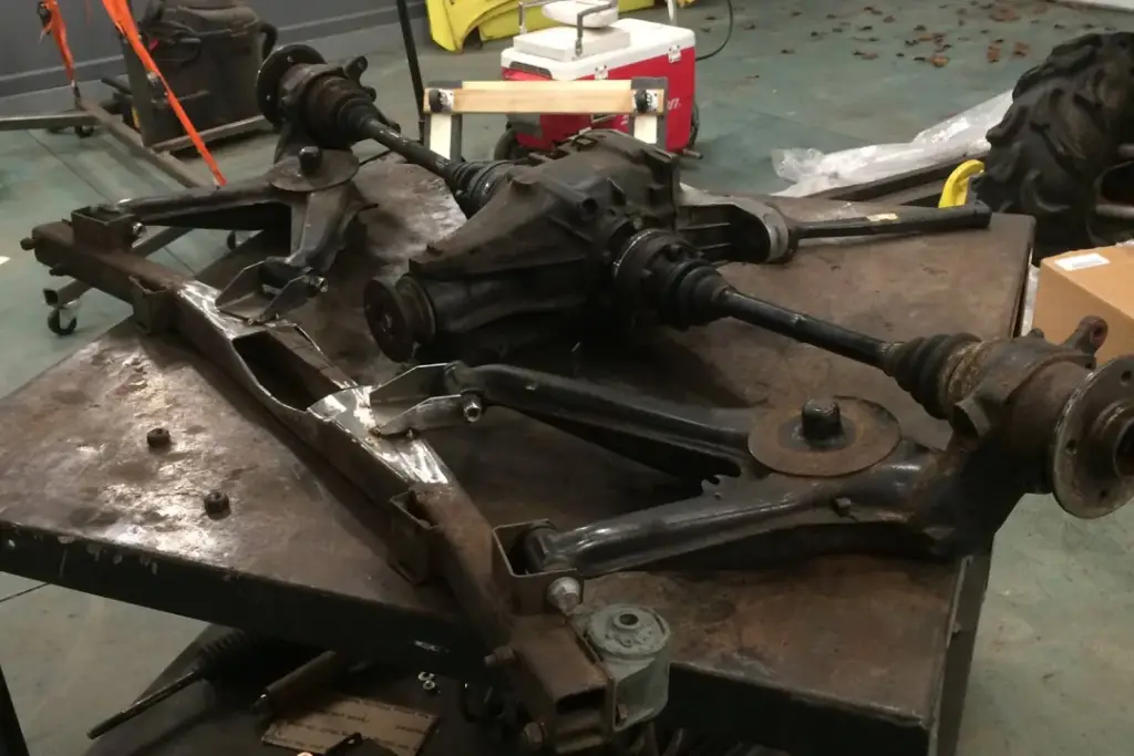 BMW 2002 build s62 Inka